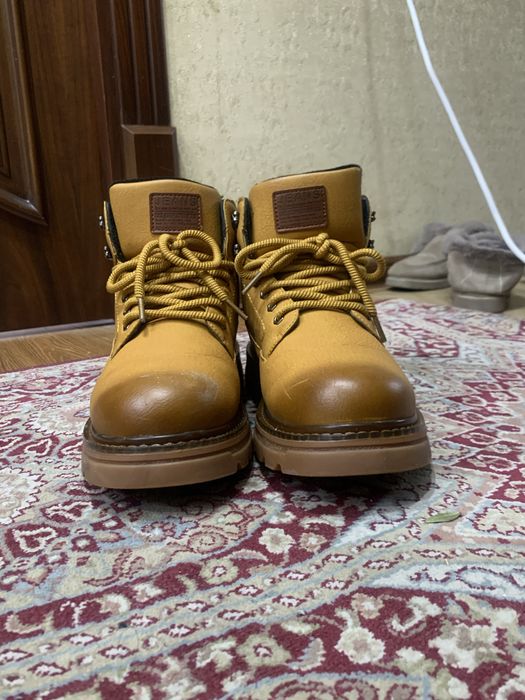 Qish uchun qalin etik