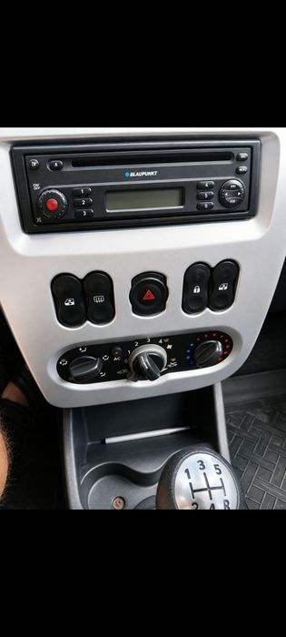 DACIA Logan 2011 — imagine 4