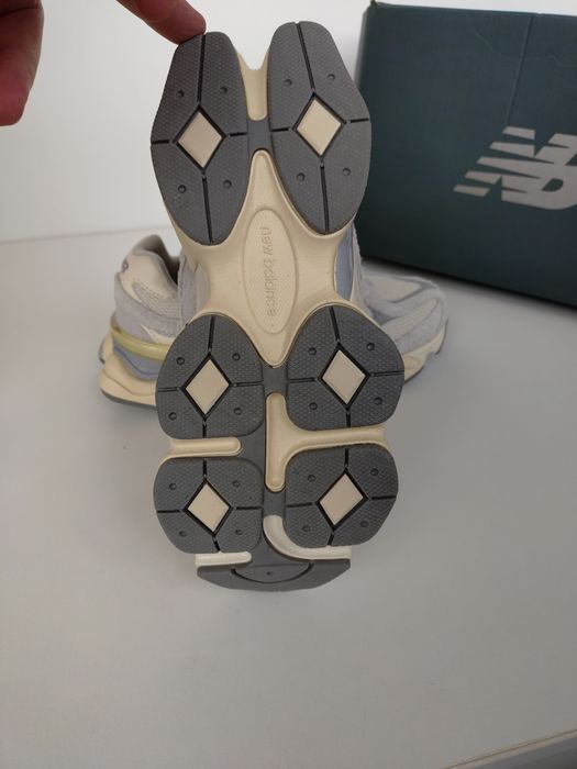 New Balance 9060 Sea Salt