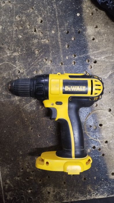 Шуруповёрт DeWalt