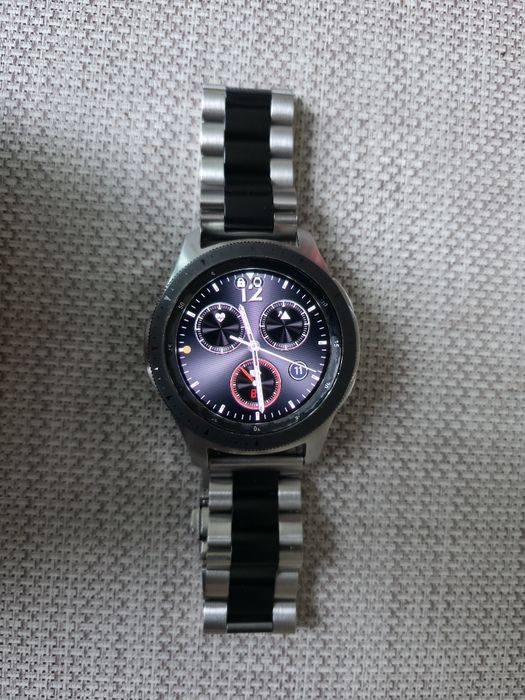 Samsung Galaxy Watch 46мм 6 силиконови каишка, 1 метална, 3 протектора