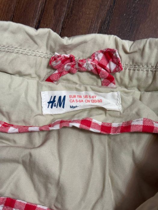 Плащ на девочку H&M 5-6 лет