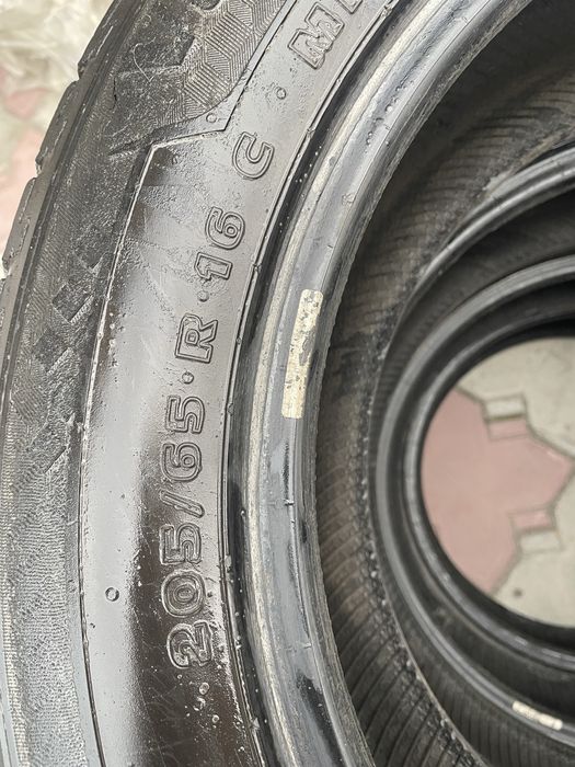 Продам резину 205/65с R16