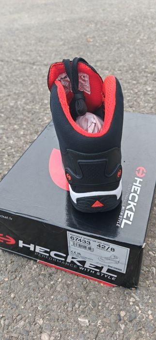 Bocanci de protectie Heckel MS 300 High S3L FO HRO SC SR