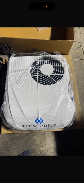 Таванен климатик 12v цена 1249лв