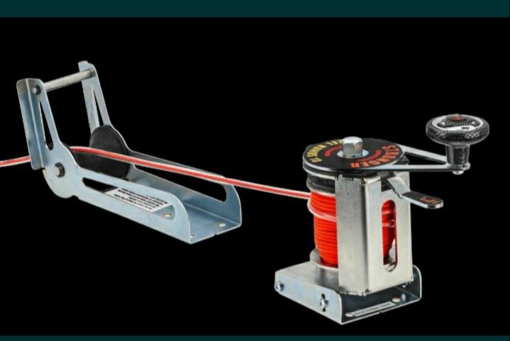 Ancora tip winch cu sistem free anchor pentru barci