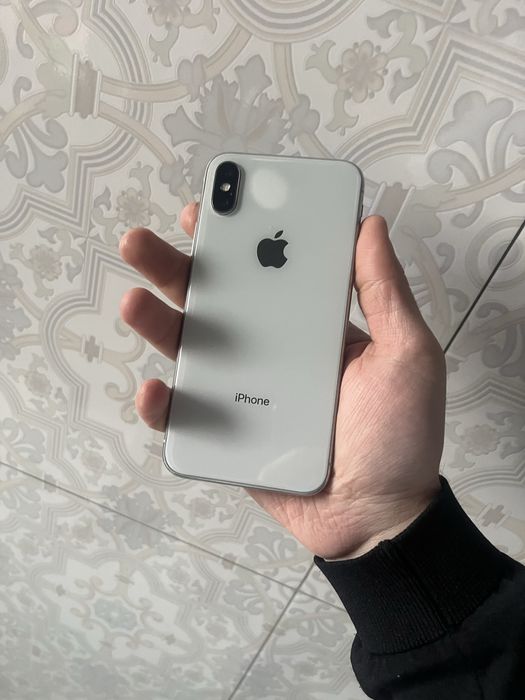 Iphone x 64 gb oynasi singan