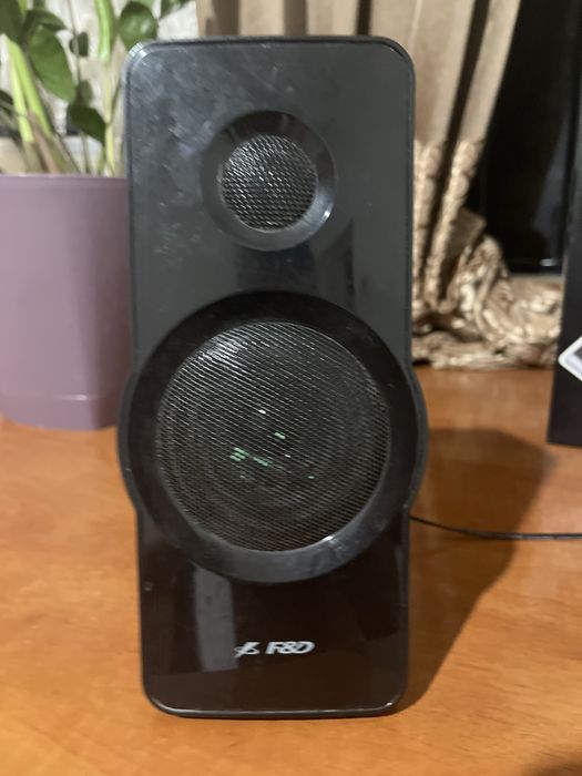 Музыкальная колонка