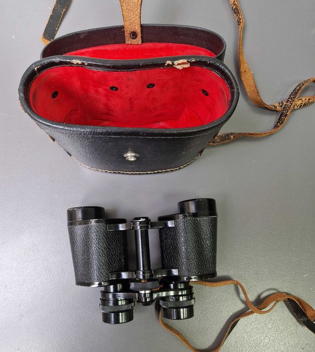 Бинокъл -  BOOTS Admiral 10х50, подходящи за лов, наблюдение на птици