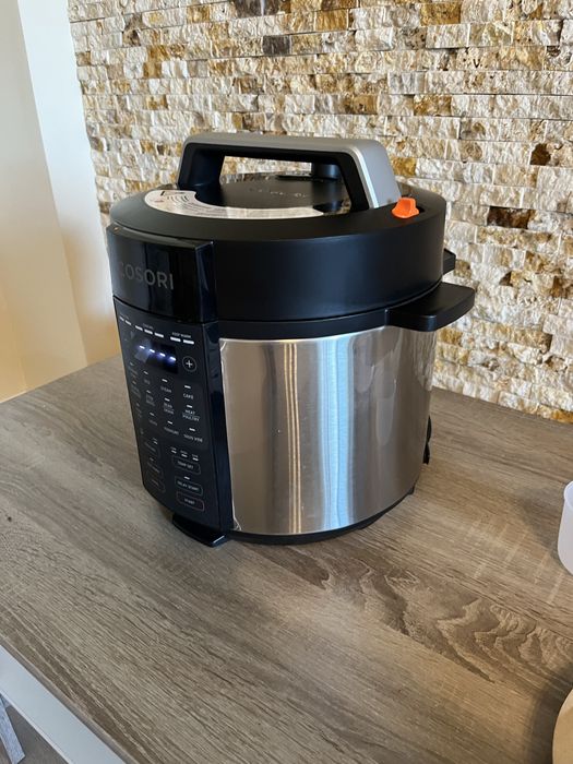 Vand Pressure Cooker Cosori 5.7 litri