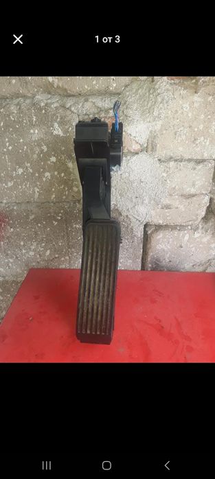 Педал за гаста за мерцедес W211  2.7 cdi