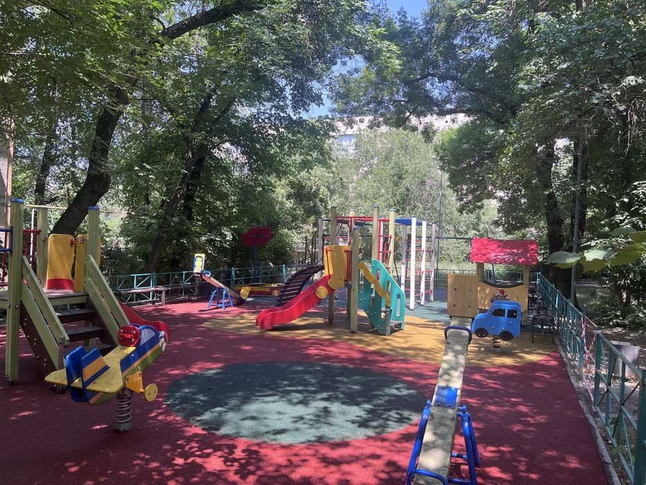 Тартан резиновая покрытия