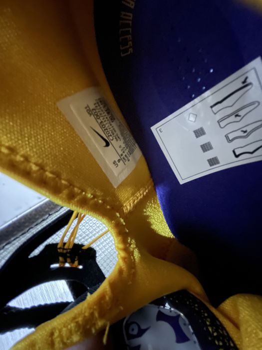 Кроссовки  LEbron James