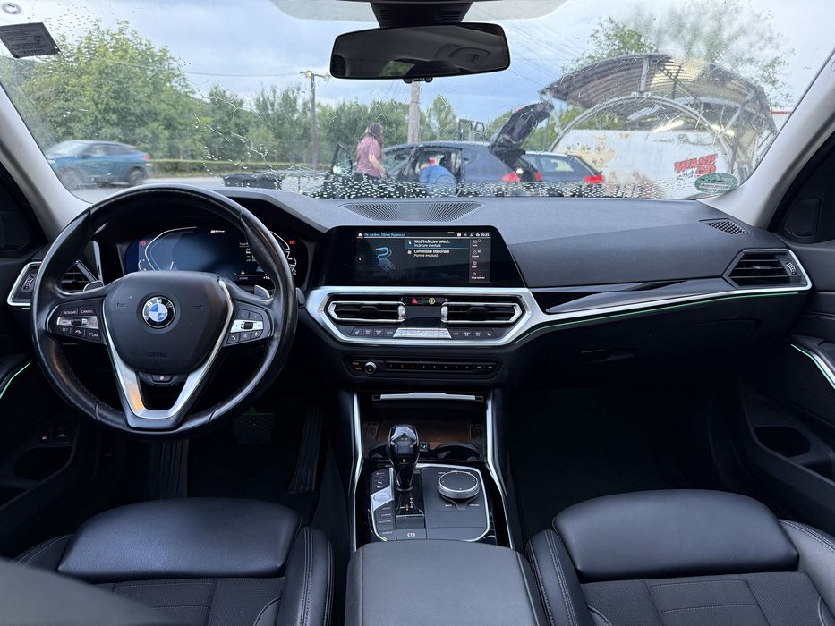 BMW 330 e xDrive PHEV !