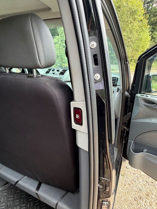 Mercedes Vito 8+1