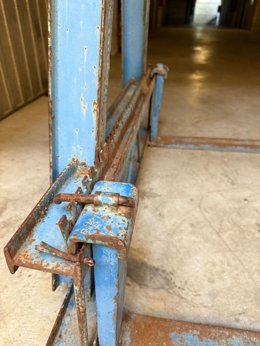 Furca pentru paleti - macara