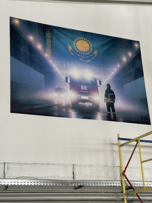 Настенная печать вертикальным принтером Epson