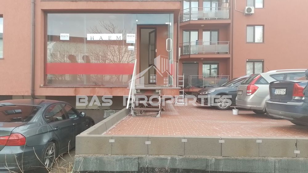 Дава се под наем Офис в София, Младост 1 - 55 кв.м за 550 € - Снимка #1