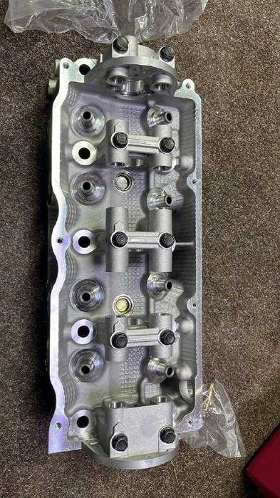 Головка блока на Mazda 626, Мазда 626