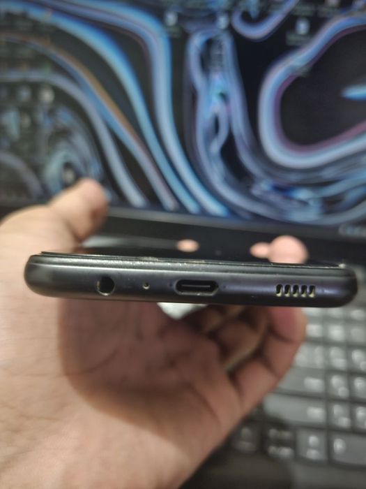 Samsung A12 sotiladi