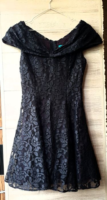 Женская одежда. Вечерняя,  коктельные