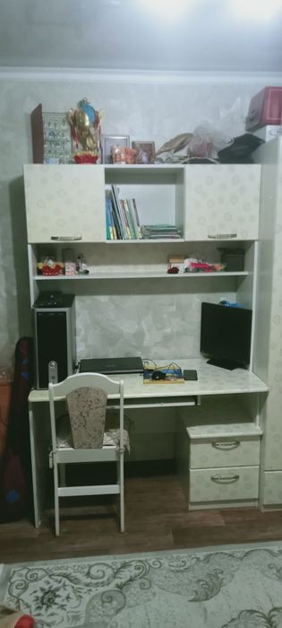 Продам детскую гарнитуру