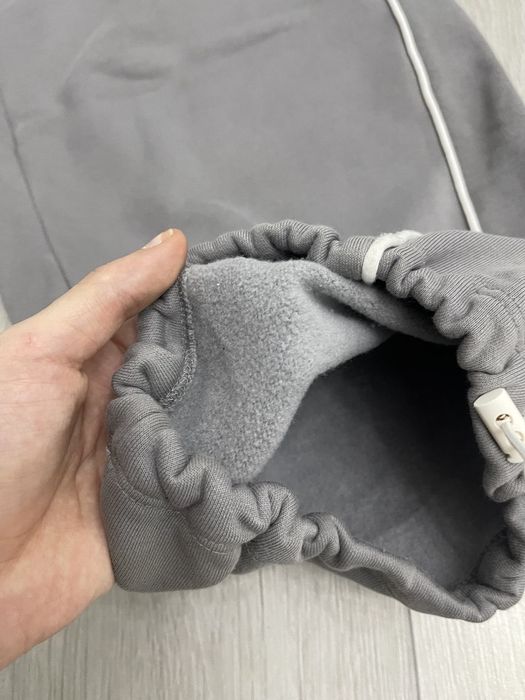 Кофточка с пайетками