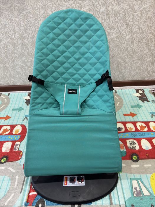 Продам шезлонг 3000