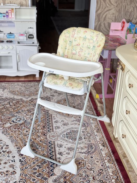 Стульчик для кормлени Joie