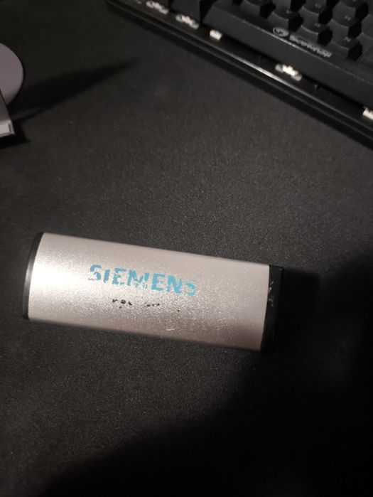 Vând baterie externa siemens