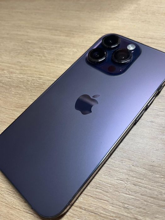 Iphone 14 Pro, deep purple