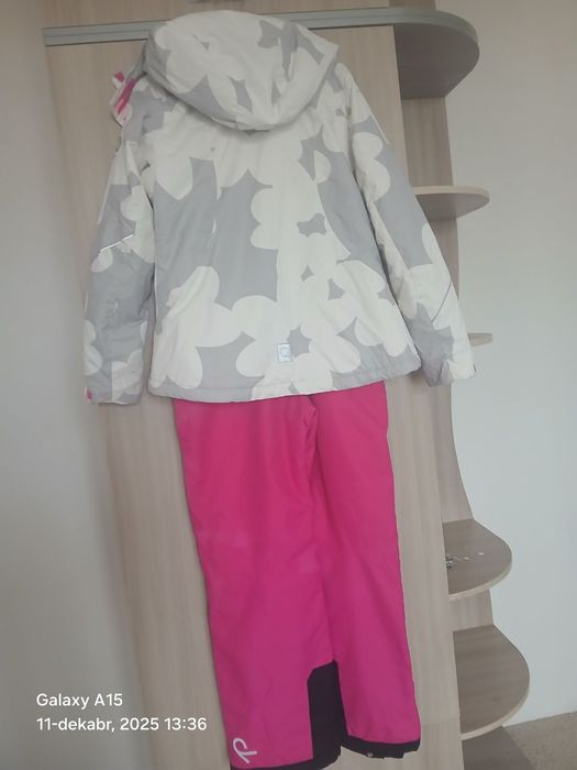 Женский куртка сатылады