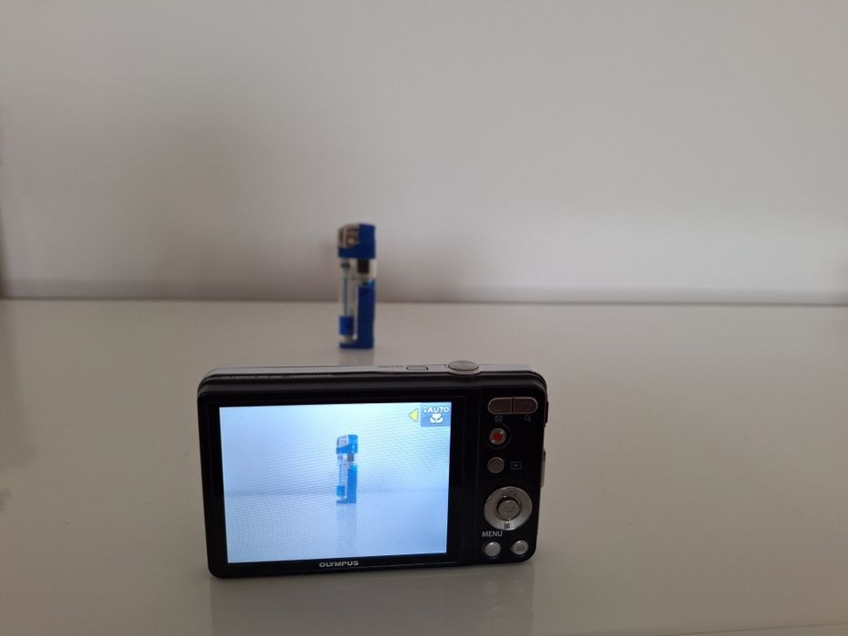 Цифров фотоапарат  Olympus Smart VG-130