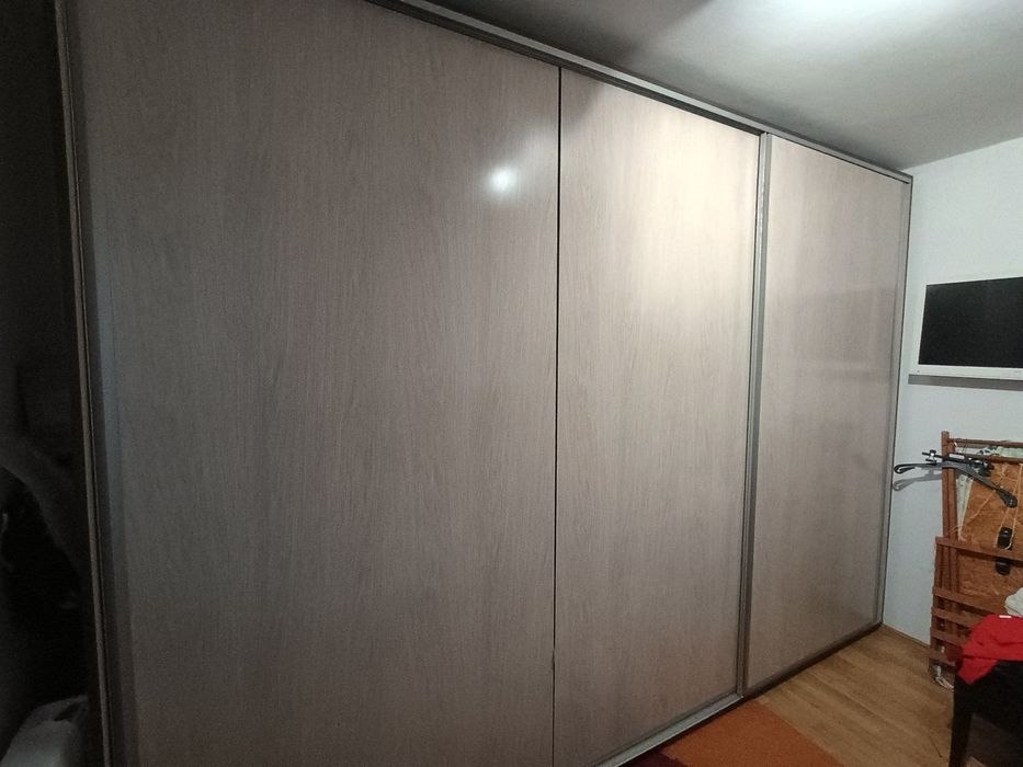 Dressing...culoare crem