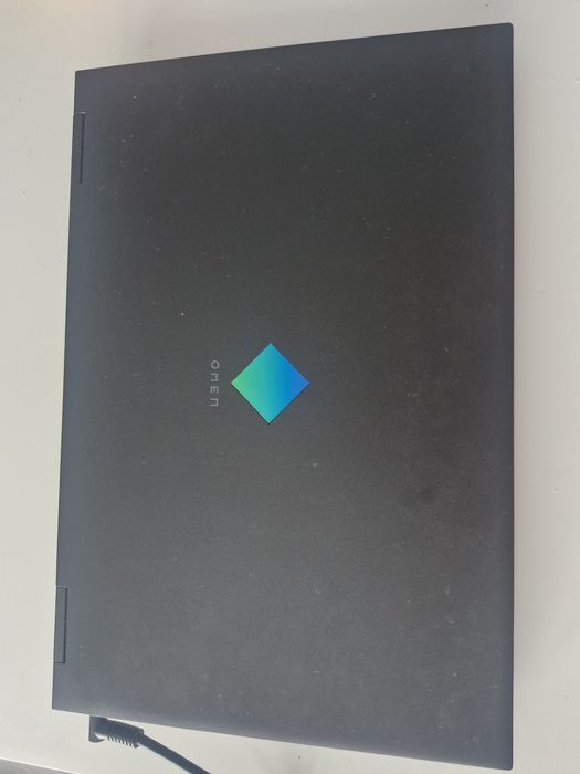 Laptop omen 15 cu ryzen 7 4800H si gtx 1660ti