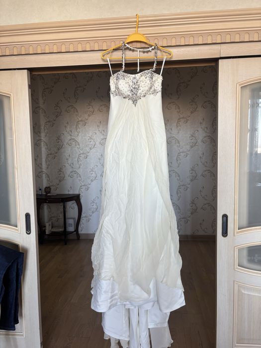 Продам свадебное платье