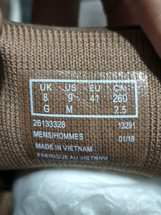 Оригинальные кроссовки Clarks