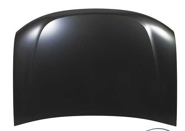 Продам капот Renault Daster