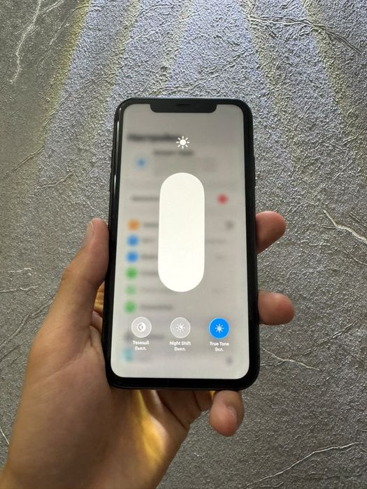 Iphone 11 64gb акб 75%