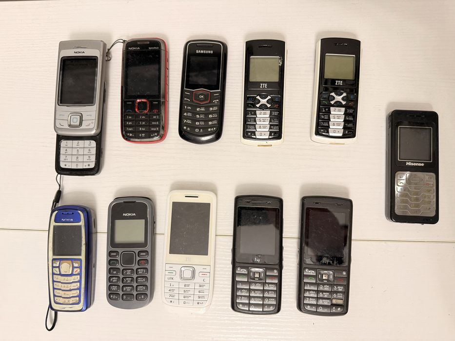 Продам бу сотовые телефоны