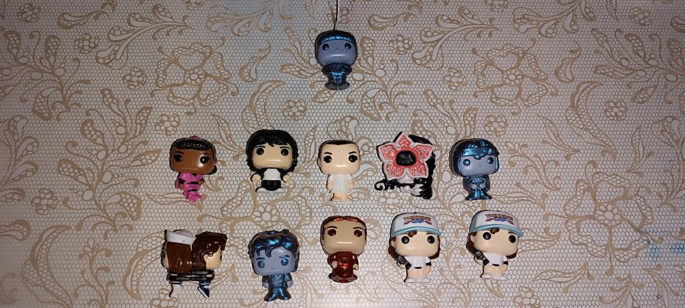 Продаю фигурки осд