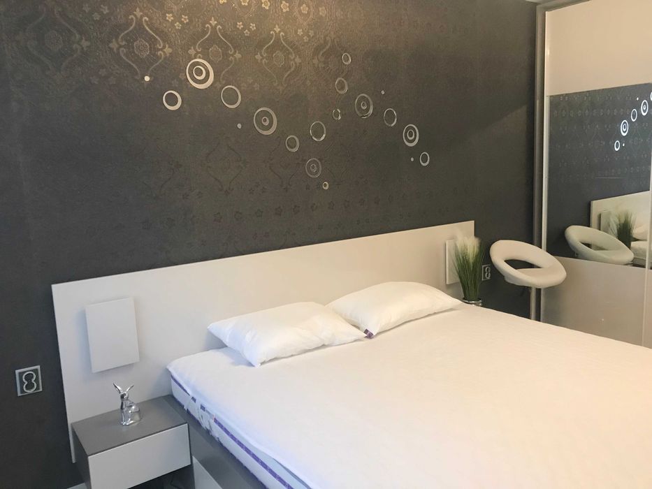 Продава се Двустаен апартамент в Варна, Окръжна болница - 65 кв.м за 12 €/кв.м - Снимка #3