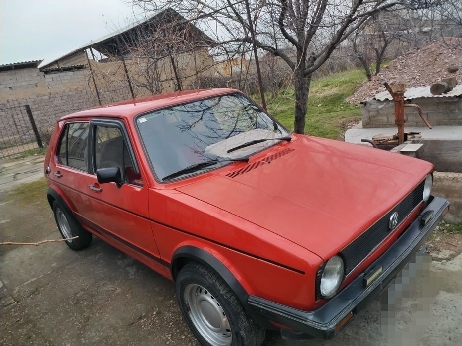 Фольцваген гольф 1. 1979.