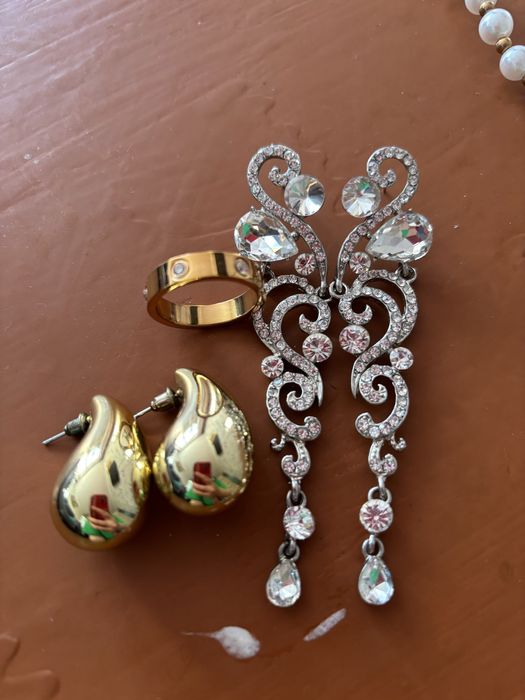 Продается бижутерия