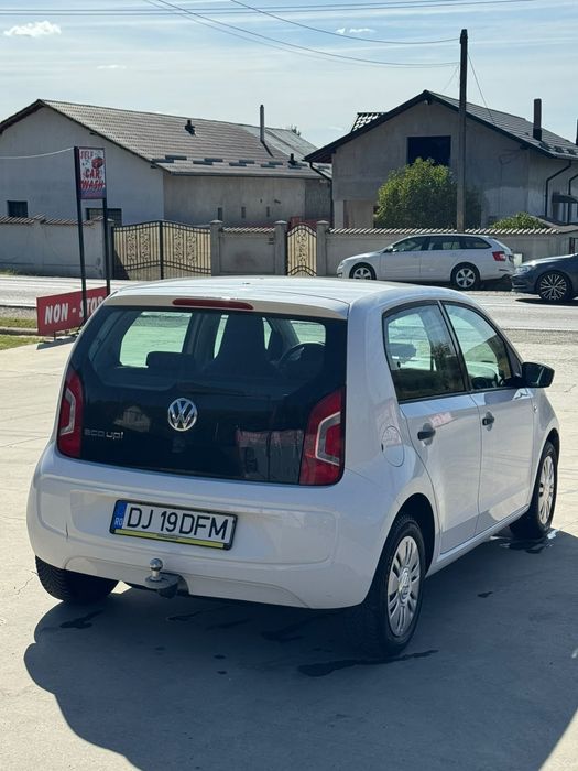 Volkswagen ecoUP