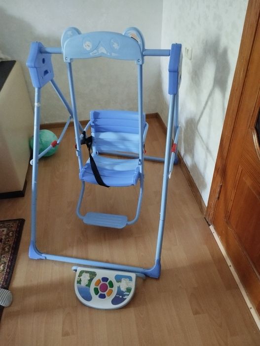 Продам детские качели