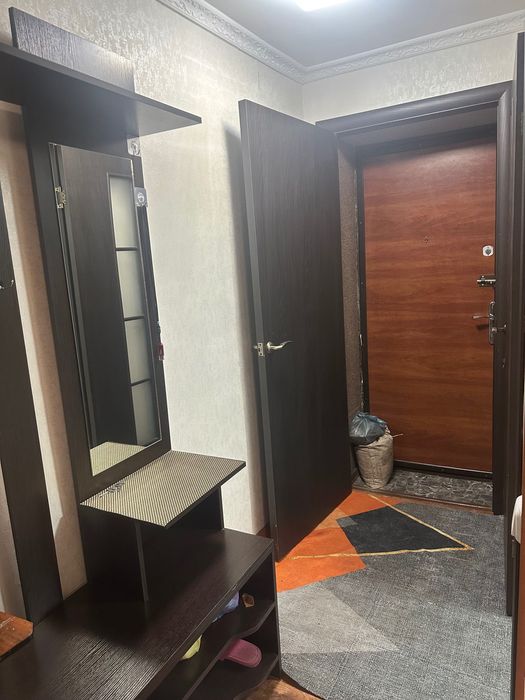 Продается двух комнатная квартира- студия