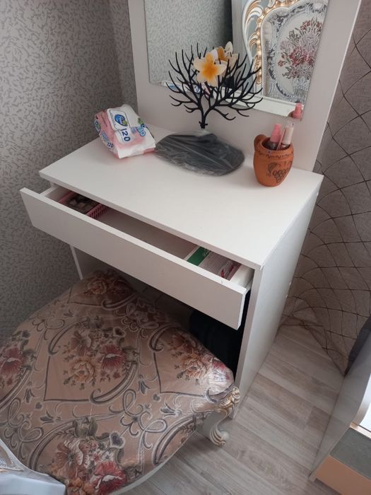 туалетный столик