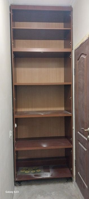 Продам шкаф в хорошем состояние.
