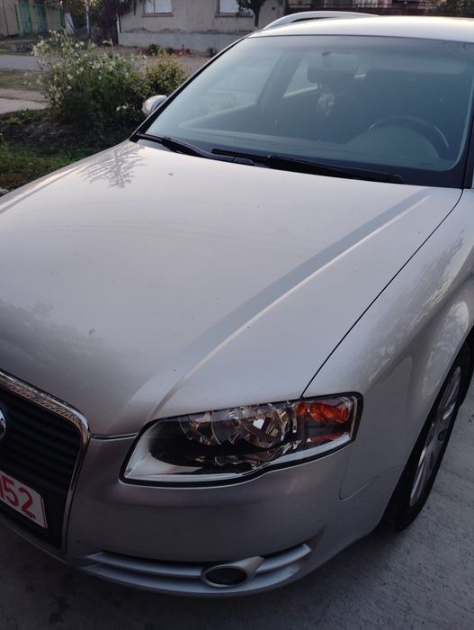 Vind Audi A4 b7,19TDI.